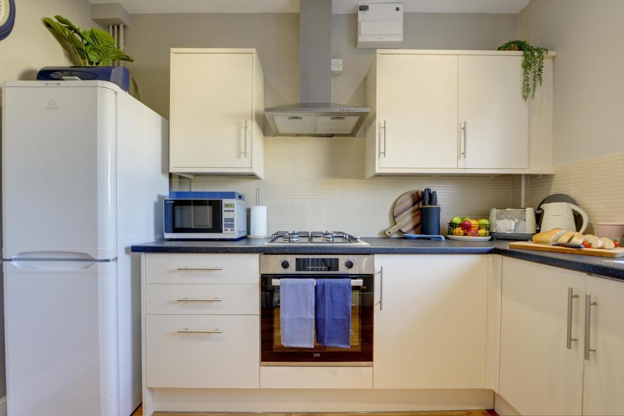 Regency Nest By Spa Town Property - Stylish 3 Bedroom Apartment On 2 Floors, Central Лемінгтон-Спа Екстер'єр фото
